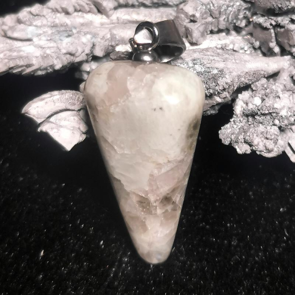 Kashmir White Anhänger